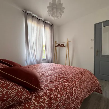 Appartement Chez Brunella Centre Avec Parking Reims